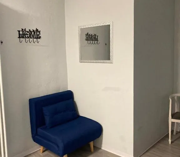 Casavacanzalacorte 公寓 卡德泽特