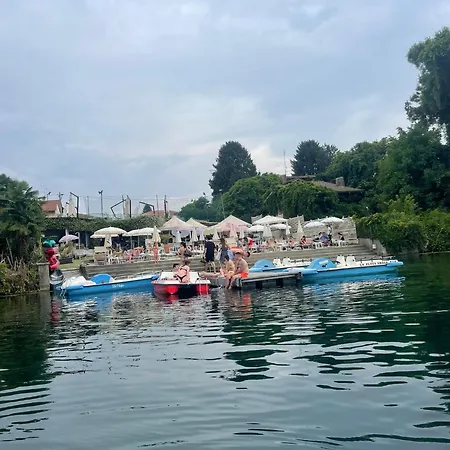 Casavacanzalacorte * Cadrezzate