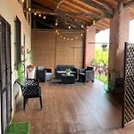 Casavacanzalacorte 卡德泽特